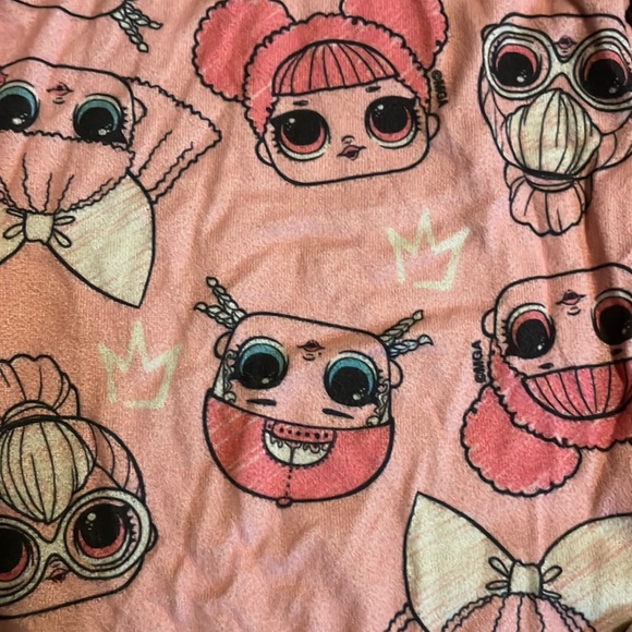 Please like this listing for future shows! - Picture 8 of 8